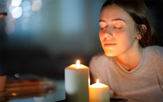 Ətirlər bizi keçmişə necə aparır?