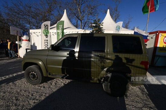 Sülhməramlıların avtomobilləri Xankəndi yolunda maneəsiz hərəkət edirlər - YENİLƏNİB + FOTO