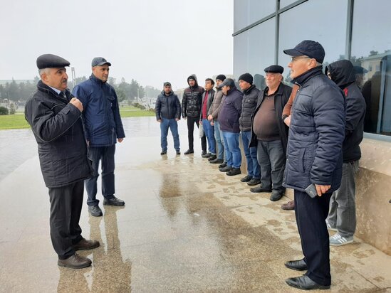 Həftənin son "Açıq mikrofon" aksiyası Neftçala rayonunda keçirilib