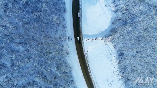 Qarlı "Zəfər Yolu"ndan görüntülər - FOTO/VİDEO