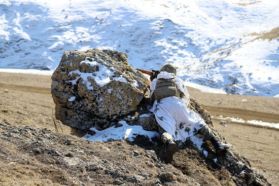 Baş Qərargah rəisi Ermənistanla sərhədə getdi, tapşırıqlar verdi - FOTO