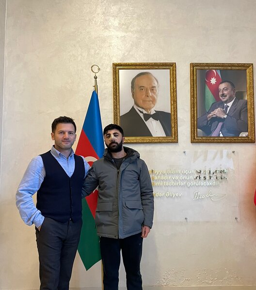 Məşhur plastik cərrahdan NÜMUNƏVİ ADDIM: Qazimizi pulsuz əməliyyat etdi - FOTO