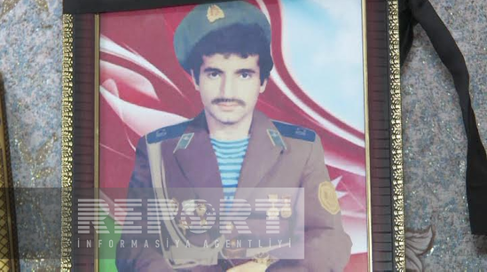 Şəhidin qardaşı: "Sovet hərbçisi Əbülfəzin barmağını kəsib nişan üzüyünü götürmüşdü" - FOTO