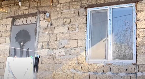 Sevib evlənmişdilər, qadın ərini öldürdü: Yaralı halda dedi ki... - Bakıdakı qətlin şok təfərrüatı - FOTO