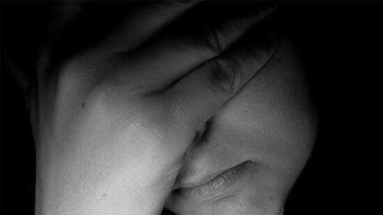 İtaliyada psixiatrik xəstələrlə pis rəftara görə 15 nəfər həbs edilib