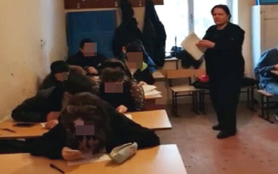 "İmtahanlarda rüşvət yığılıb, cavablar telefondan köçürülür" - Video