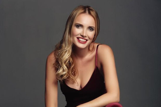 Məşhur aktrisanın mənzilində partlayış oldu: Ev xarabalığa çevrildi - FOTO