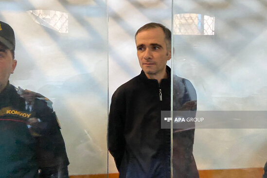 Ana və iki azyaşlı övladını öldürən müəllim ömürlük məhkum edilib - FOTO