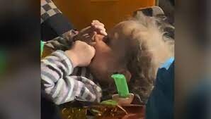 Hatayda zəlzələdən 96 saat sonra 1,5 yaşlı körpə və ailəsi dağıntılar altından xilas edilib