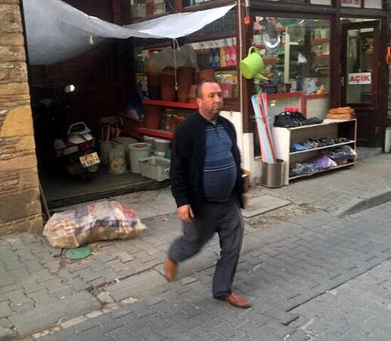 Özünü zəlzələ qurbanı kimi göstərdi - Topladığı yardımı satdığı üçün həbs edildi - FOTO