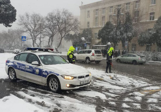 Qarla bağlı SÜRÜCÜLƏRƏ MÜRACİƏT EDİLDİ