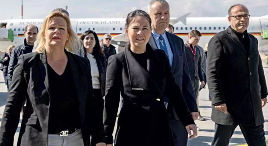 Alman nazirlər Türkiyənin zəlzələ bölgələrinə baş çəkiblər