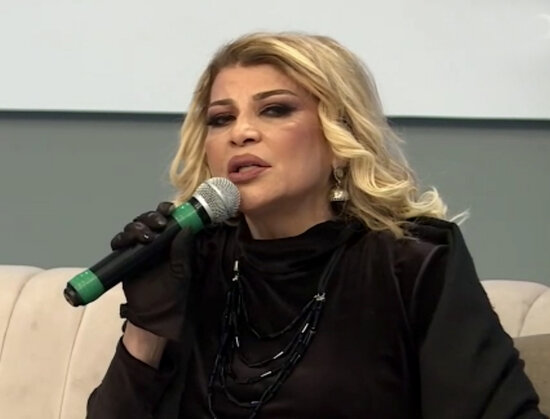 Qardaşından danışan Mətanət İsgəndərli: "Dializ xəstəsidir, ömrünə az qalıb - VİDEO