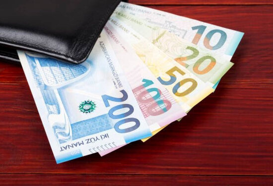 Azərbaycanda bu universitetlər işçilərinə əlavə bayram pulu verdilər