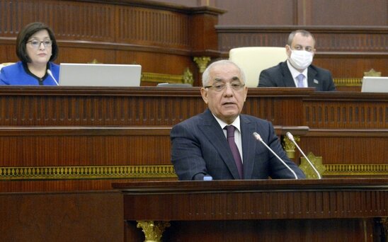 Əli Əsədov: "Qlobal dəyişikliklərə baxmayaraq iqtisadi artımımız davam edib"