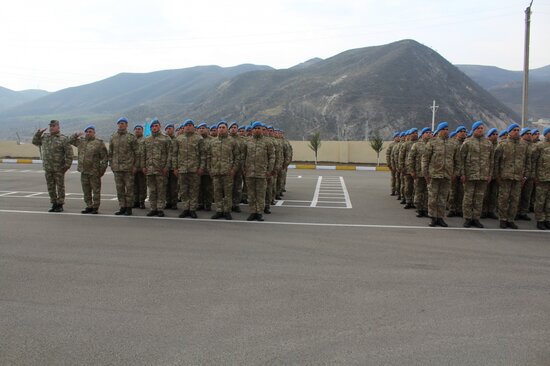 Novruz bayramı ərəfəsində müxtəlif bölgələrdə hərbi qulluqçularla görüş olub