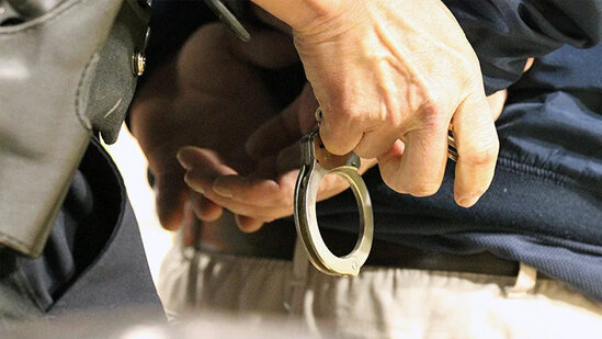 Gəncədən Bakıyadək 50-60 dəfə qaydanı pozdu, öz qolunu dişlədi, həbs olundu