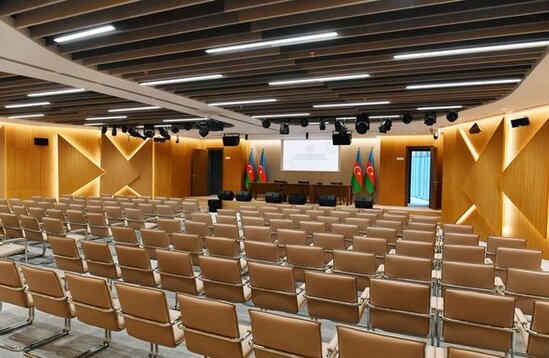 İlham Əliyev Əmlak Məsələləri Dövlət Xidmətinin yeni inzibati binasının açılışında iştirak edib - FOTO