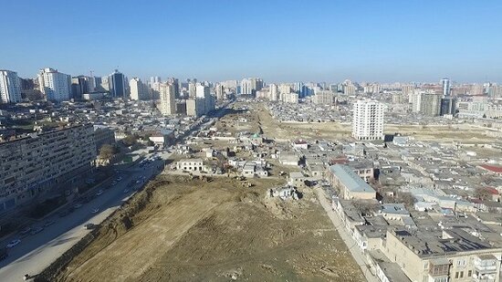 Bakıda sökülən qəzalı binaların sayı nə qədərdir?