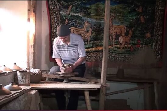 Şimal bölgəsinin yeganə dulusçusu - VİDEO