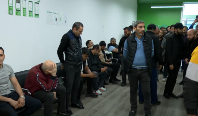 Taksi sürücüləri aksiya keçirdi: "Qiymətlər qəpik-quruş-dur" - VİDEO