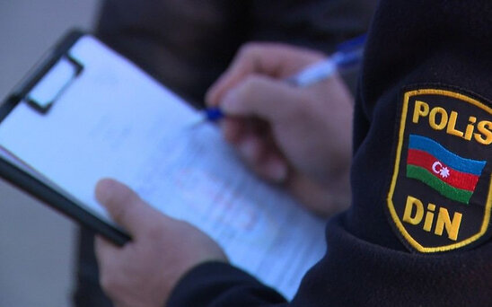 Polis vəzifəli şəxsləri cərimələdi