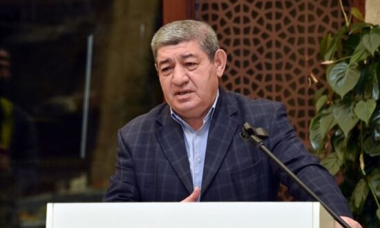 Deputat: "Bu gün televiziya kanallarında peşəkar xəbər verə bilən aparıcılar çox azdır"