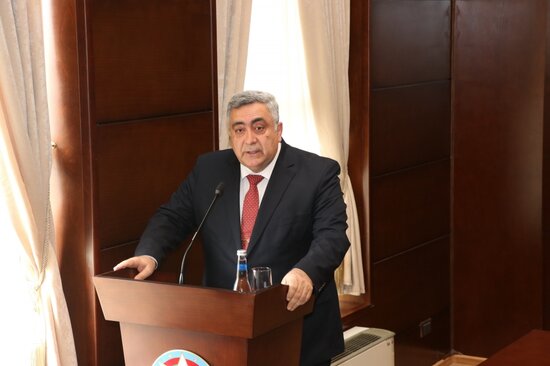 Xanlar Vəliyev: "Heydər Əliyev tarixdə və azərbaycanlıların qəlbində əbədi olaraq qalacaqdır"