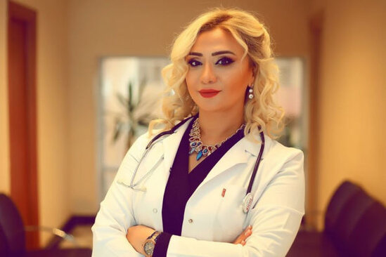 Tanınmış plastik-cərrah bağ evində öldürüldü - FOTO