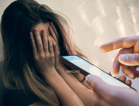 Bakıda qadın şəkilləri ilə şantaj olundu - FOTO/VİDEO