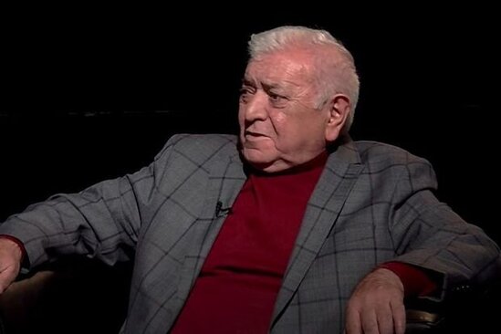 Aqil Abbasdan ETİRAF: "Məni müharibə pozdu" - VİDEO