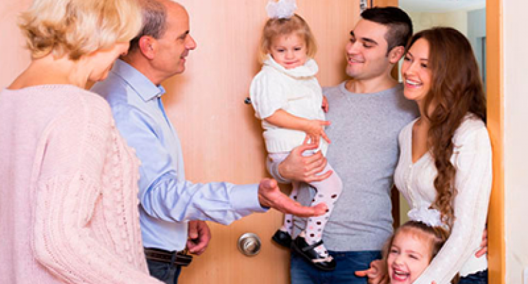 Qohumluq YADLAŞIR: Qardaş öz qardaşı uşağını qaçırır, dayı bacı qızı ilə yaxınlıq edir...