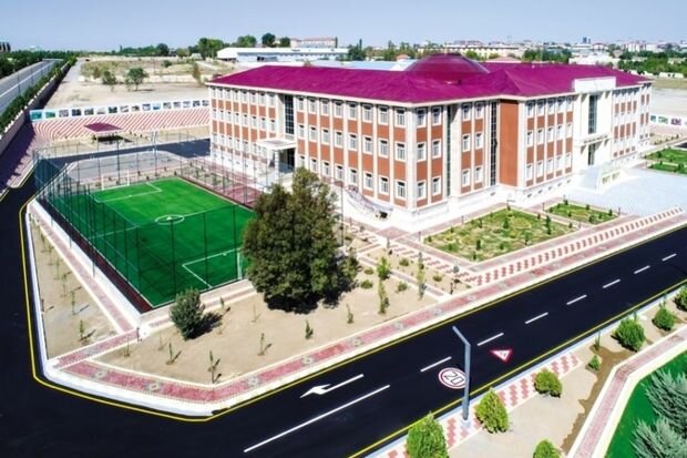 Naxçıvandan lisey universitetin tabeliyinə verildi