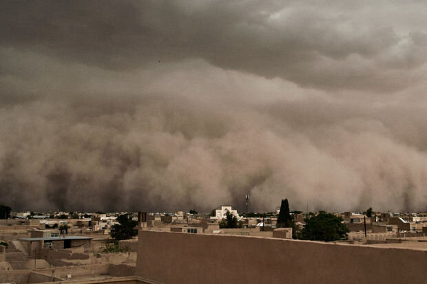 İranda dəhşətli hadisə: Yüzlərlə insan xəsarət aldı - VİDEO