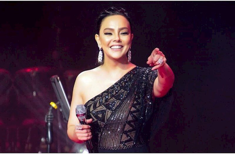 Ebru Gündeş Şəmkir toyu üçün 250 min dollar ALIB?