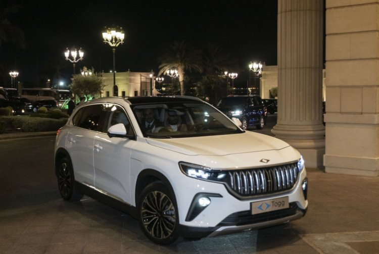 Ərdoğan vəliəhd şahzadəyə "Togg" hədiyyə edib - FOTO