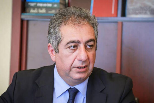 Qubad İbadoğlu məhkəməyə gətirilib