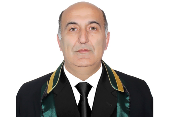 Tanınmış vəkil məhkəməyə verildi - SƏBƏB