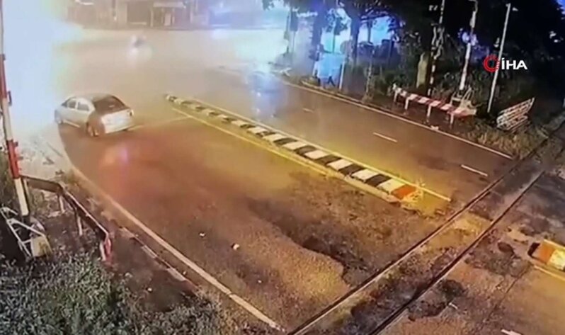 Taylandda polis postunda terror hadisəsi oldu