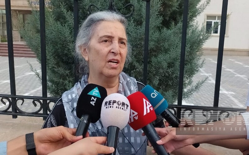 Laçın sakini: "Şükürlər olsun, ocağımıza, güllü-çiçəkli yurdumuza geri dönürük"
