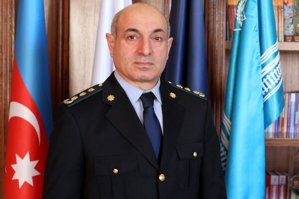 Dövlət Gömrük Komitəsinin Akademiyasında 121 min manatlıq forma "alış-veriş"i