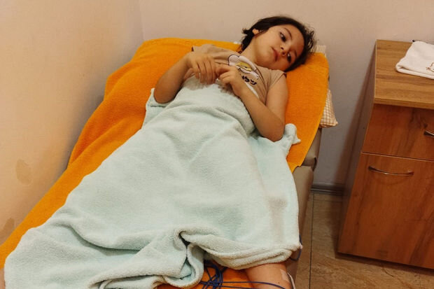 Üç dəfə əməliyyat keçirmiş Aytənin yardıma ehtiyacı var - FOTO