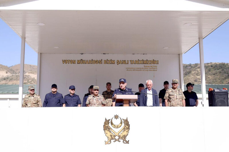 Kamran Əliyev Kəlbəcər və Laçına səfər edib, hərbçilərlə görüşüb - FOTO