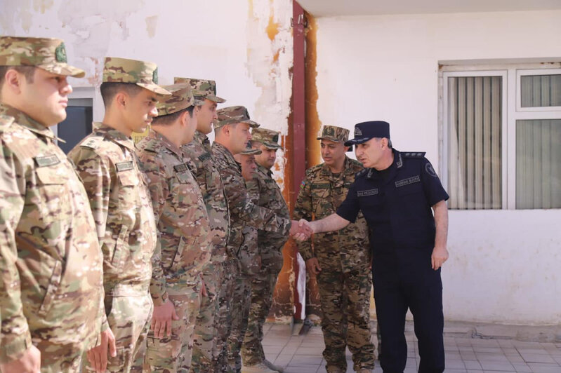 Kamran Əliyev Kəlbəcər və Laçına səfər edib, hərbçilərlə görüşüb - FOTO