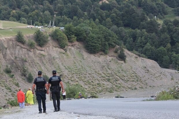 Polis istirahət zonalarında fasiləsiz xidmət aparır - FOTO