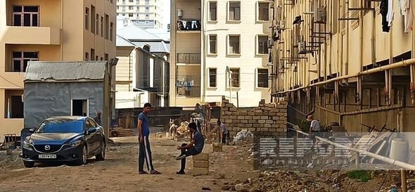 "AAAF Park"-da kommunikasiya xətlərinin üzərində 500 kvadratmetr obyekt tikilir - FOTOLAR