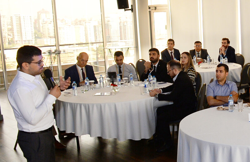 "AzInTelecom" jurnalistlər üçün təlim keçirib-Fotolar