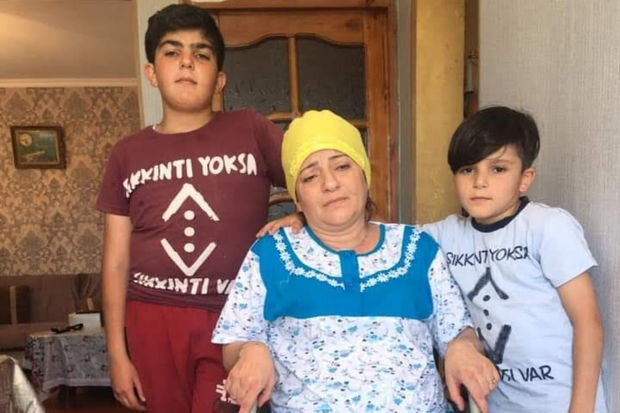 Özü və övladı xəstə olan ana fəryad edir: "Dəstəyə ehtiyacımız var" - FOTO