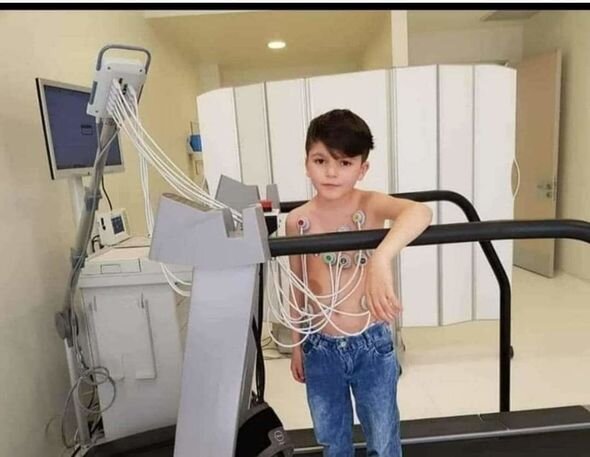 Özü və övladı xəstə olan ana fəryad edir: "Dəstəyə ehtiyacımız var" - FOTO