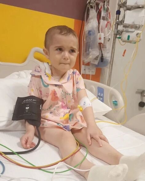 4 yaşlı Sunayın atası dəstək gözləyir: "Mən tək bu ağır yükün altından çıxa bilmərəm" - FOTO